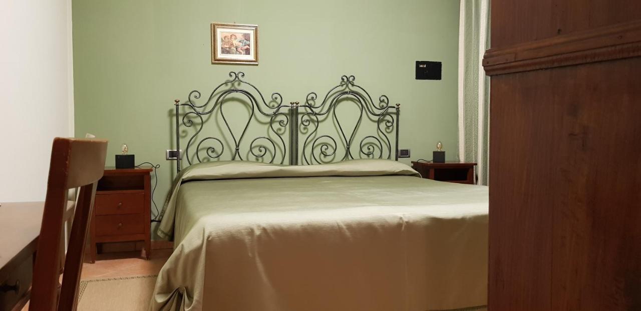La Regibussa - Hotel Ristorante Asti Luaran gambar