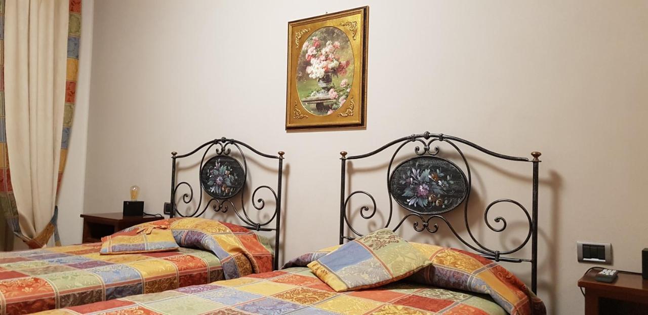 La Regibussa - Hotel Ristorante Asti Luaran gambar