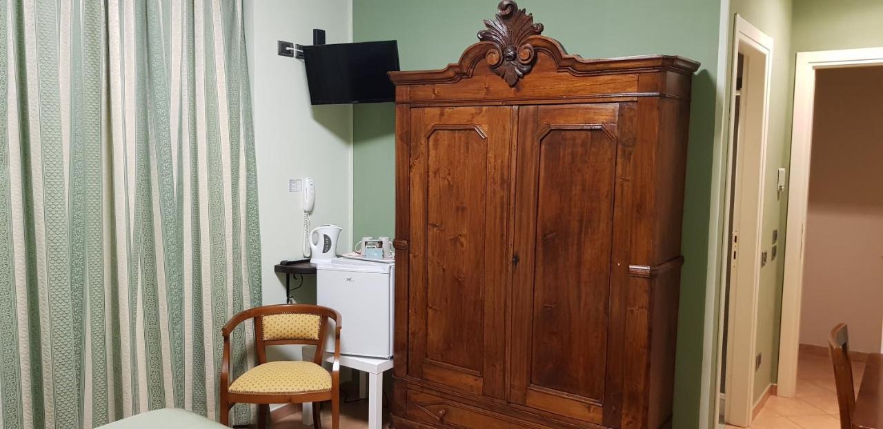 La Regibussa - Hotel Ristorante Asti Luaran gambar
