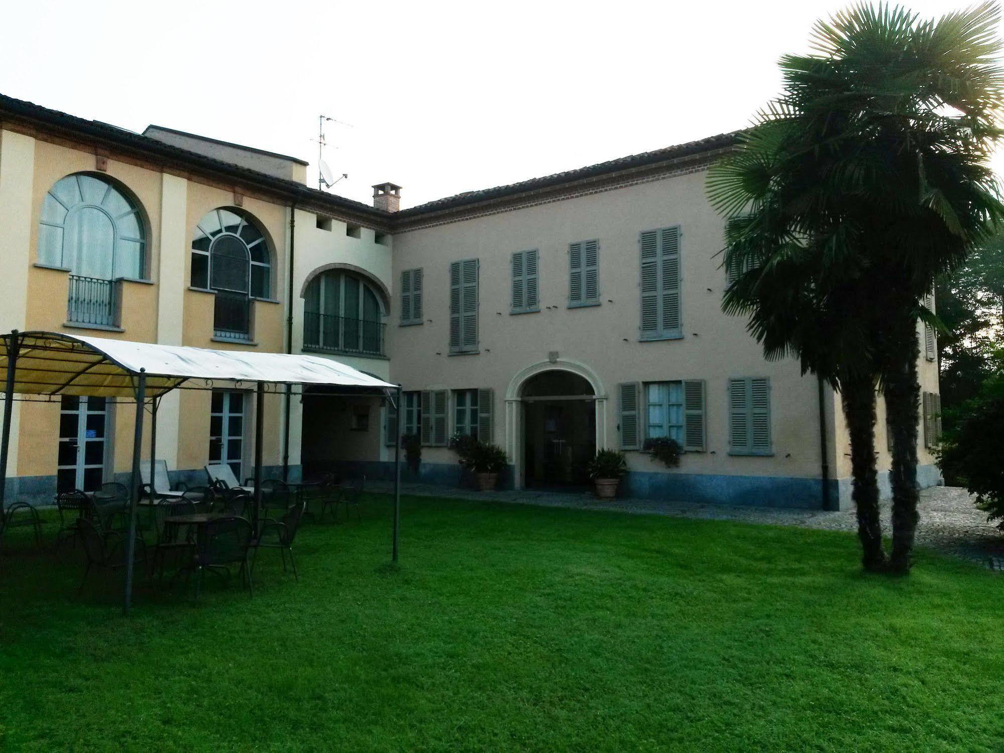 La Regibussa - Hotel Ristorante Asti Luaran gambar